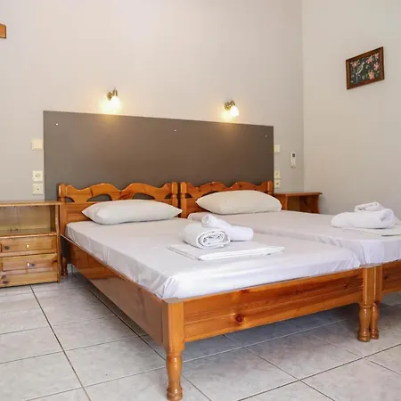 Apartment Ftelia Skiathos Town
